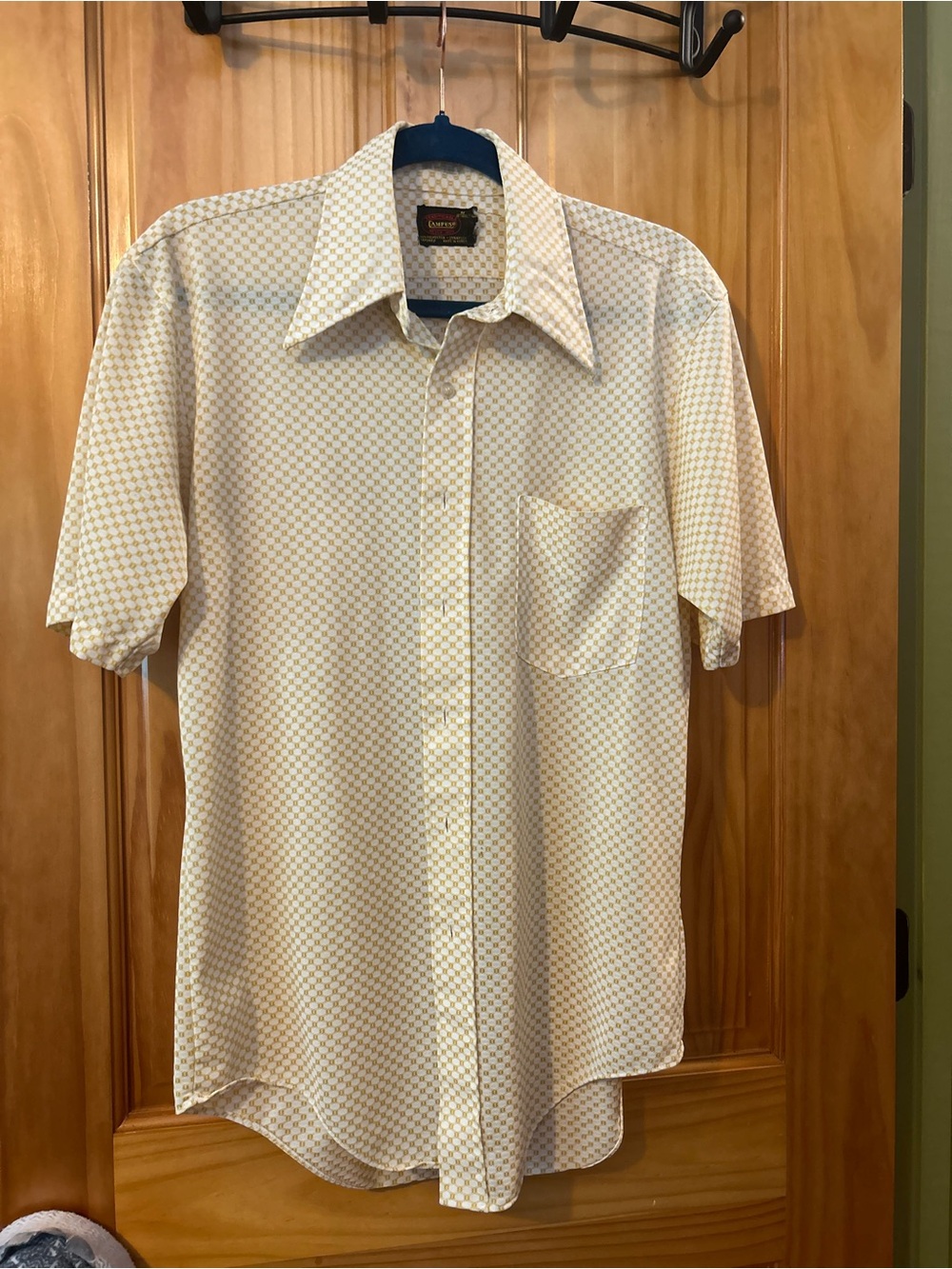 Men's Short-Sleeve Casual Button-Up Shirt‎ - Cream Geometric
